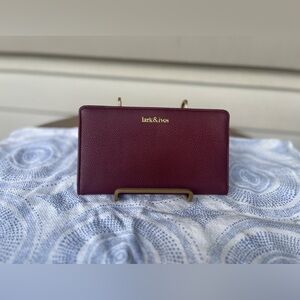 Lark&Ives wallet